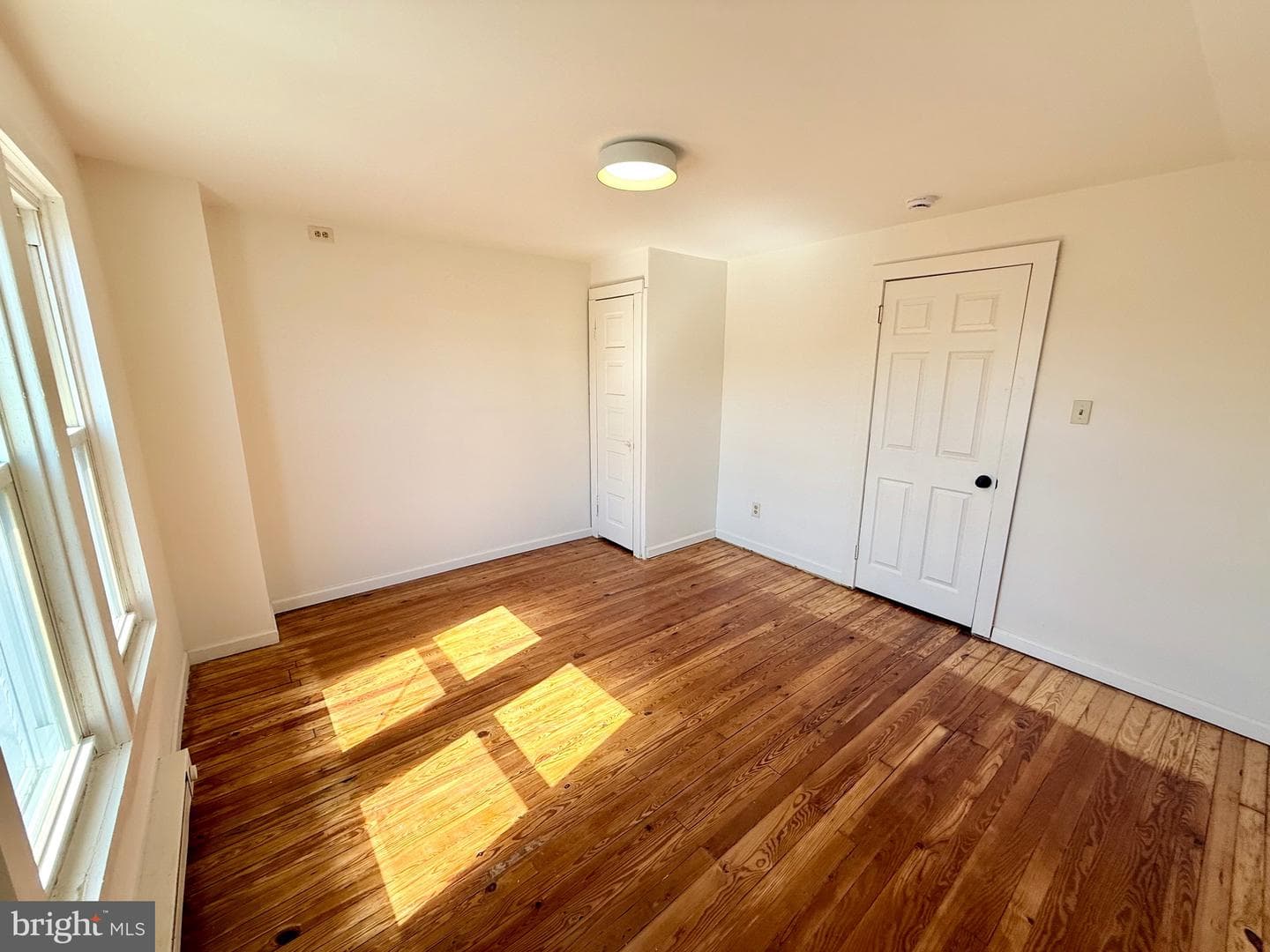 123 N Walnut Street photo 19