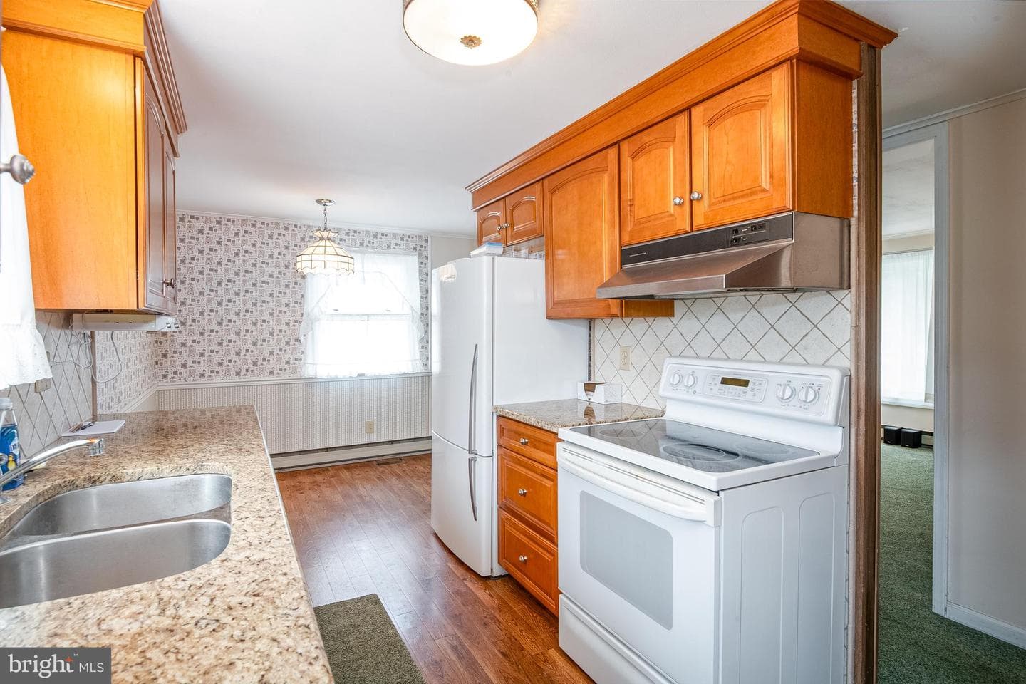29 Maywood Avenue photo 12