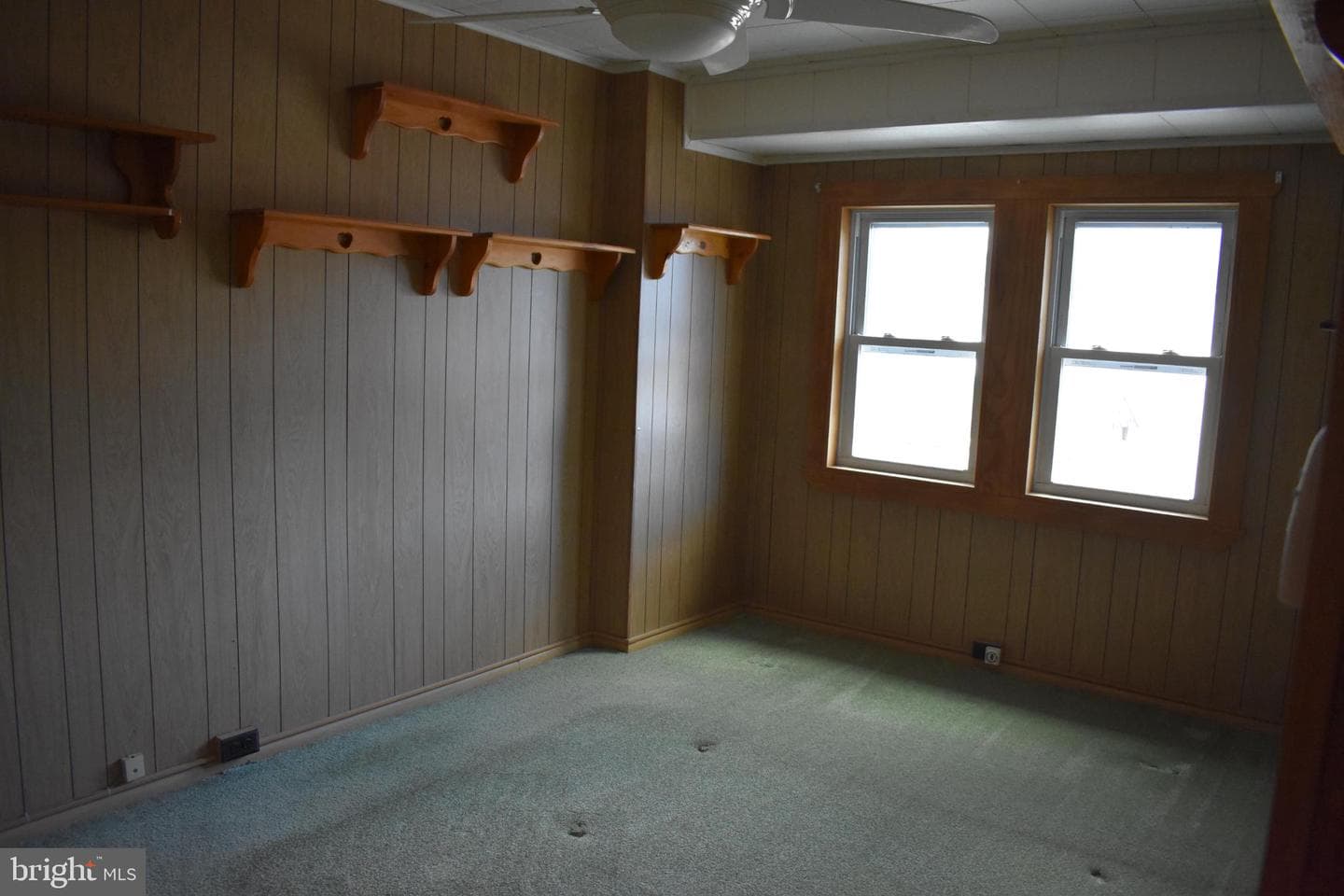 409 Walnut Street photo 10