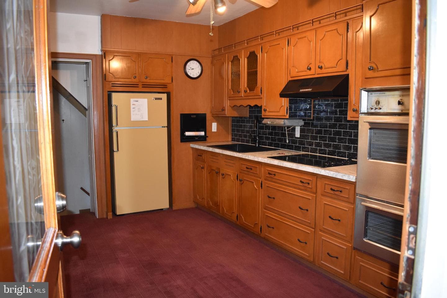 409 Walnut Street photo 8