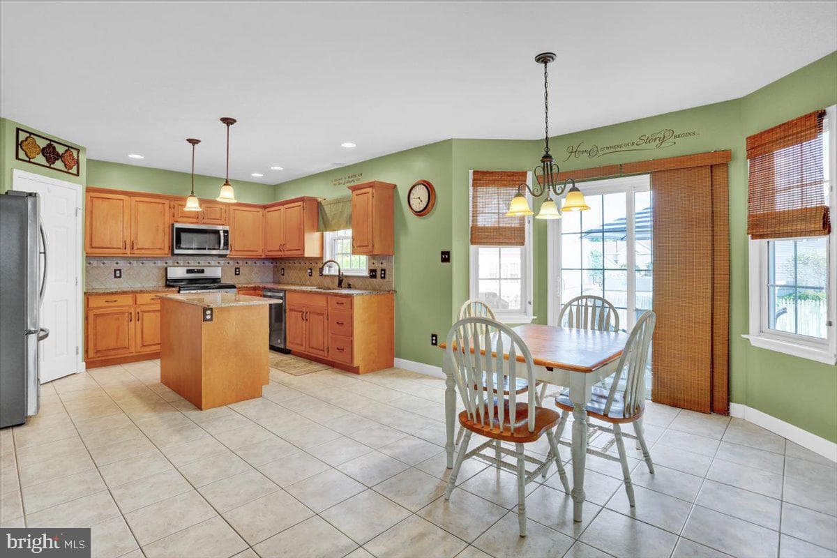 4164 Hill Terrace Drive photo 12