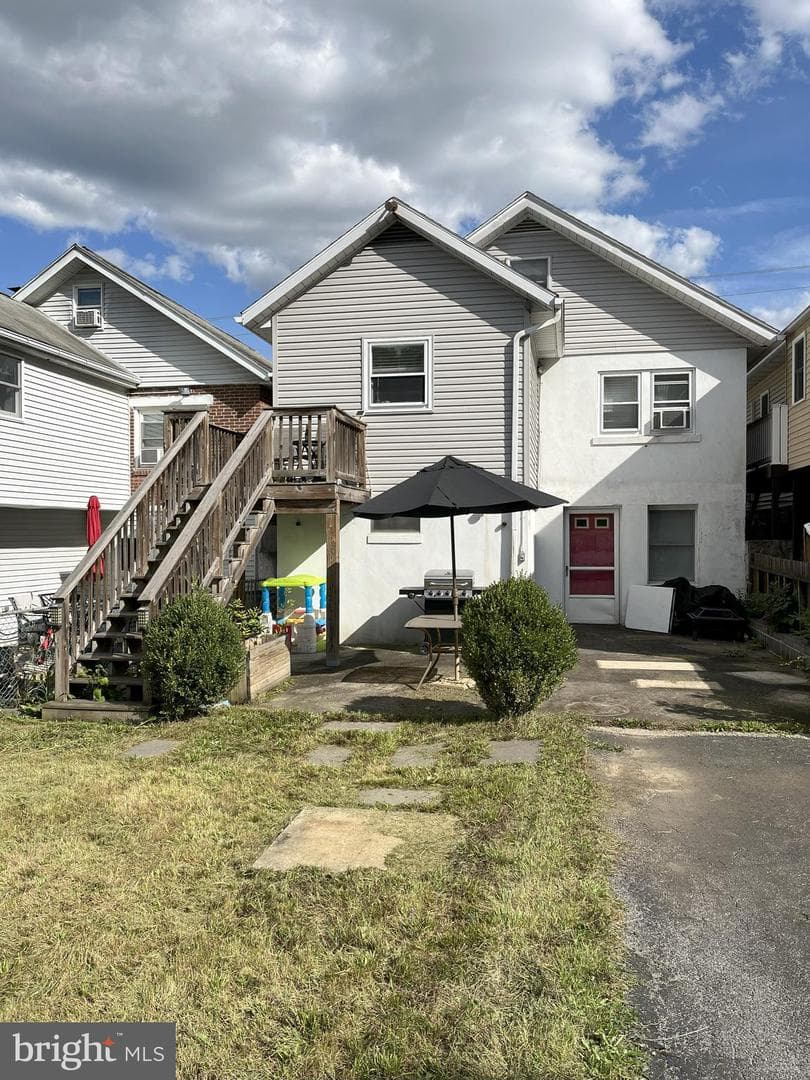119 Schaeffer Street photo 3