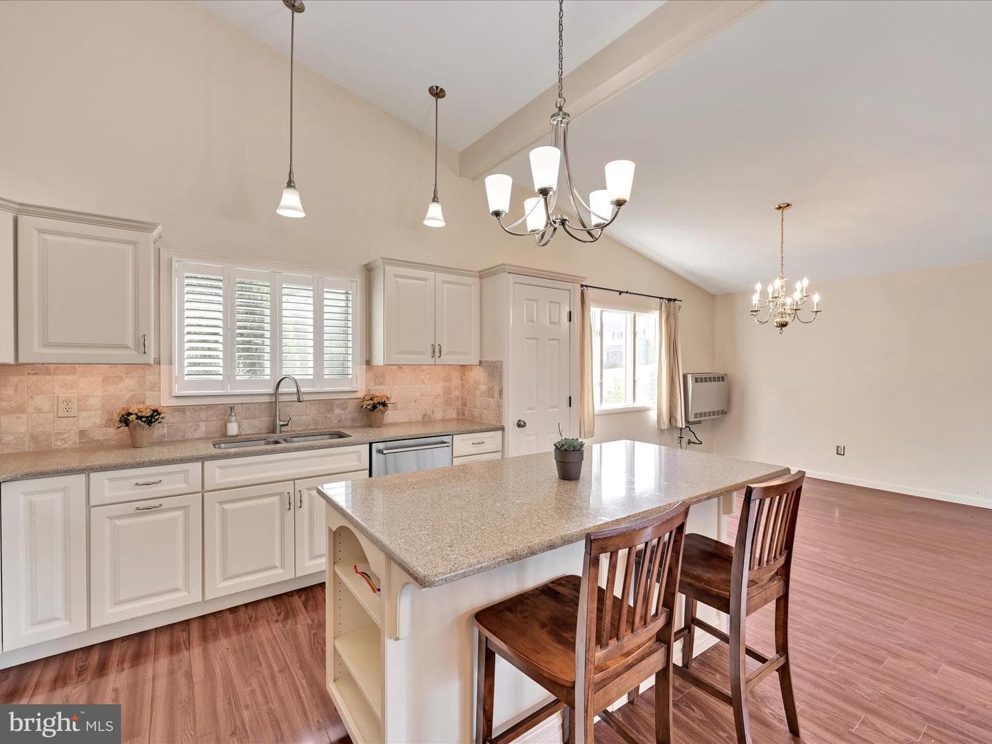 301 Warwick Drive photo 14