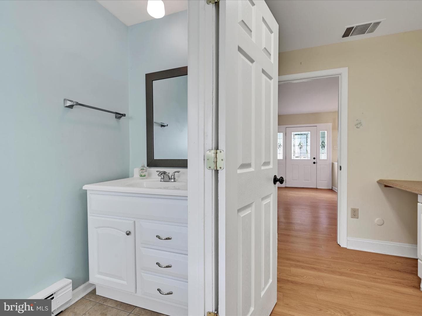 301 Warwick Drive photo 21