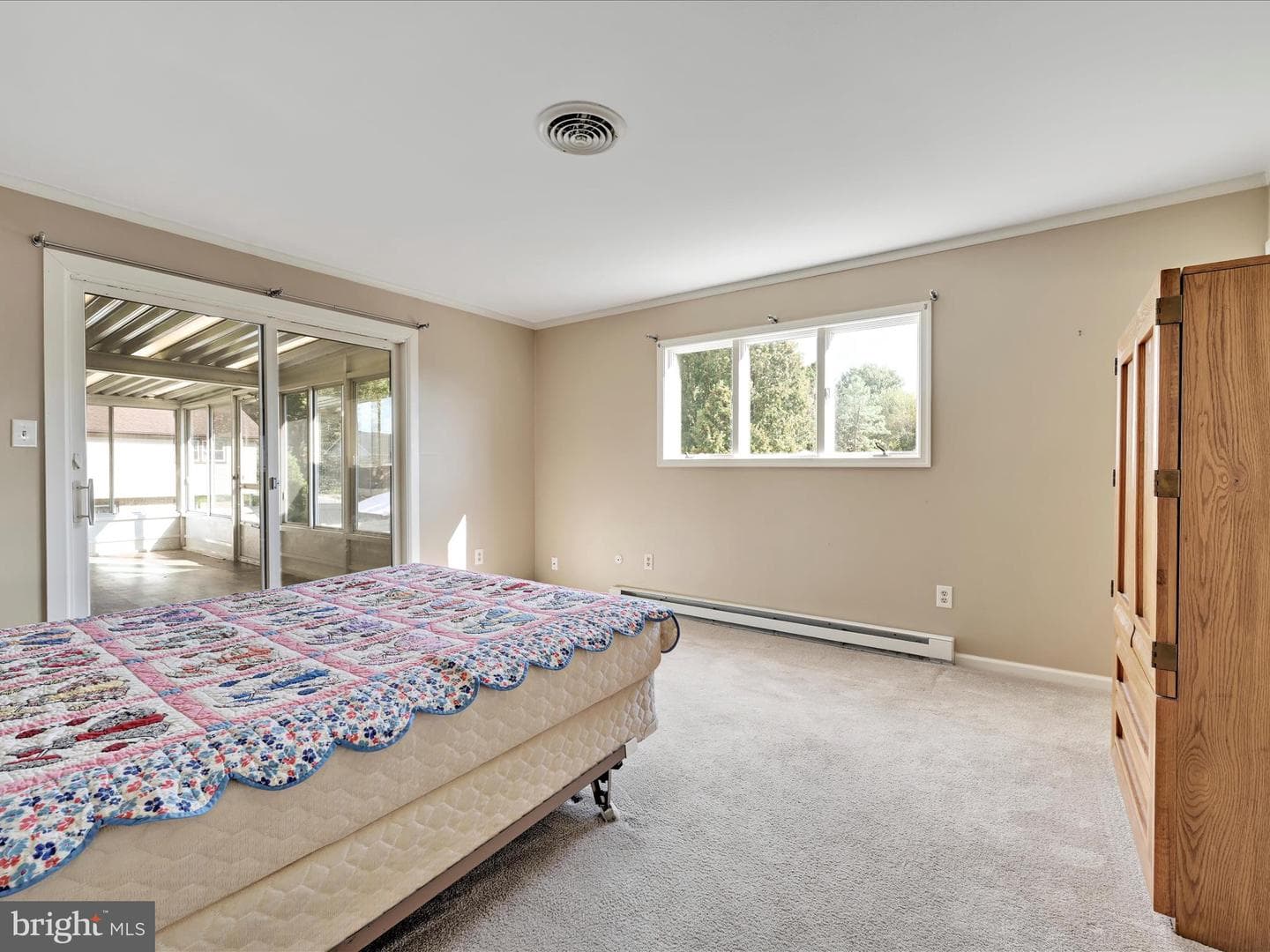 301 Warwick Drive photo 22