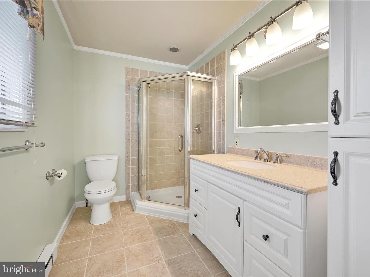 301 Warwick Drive photo 24