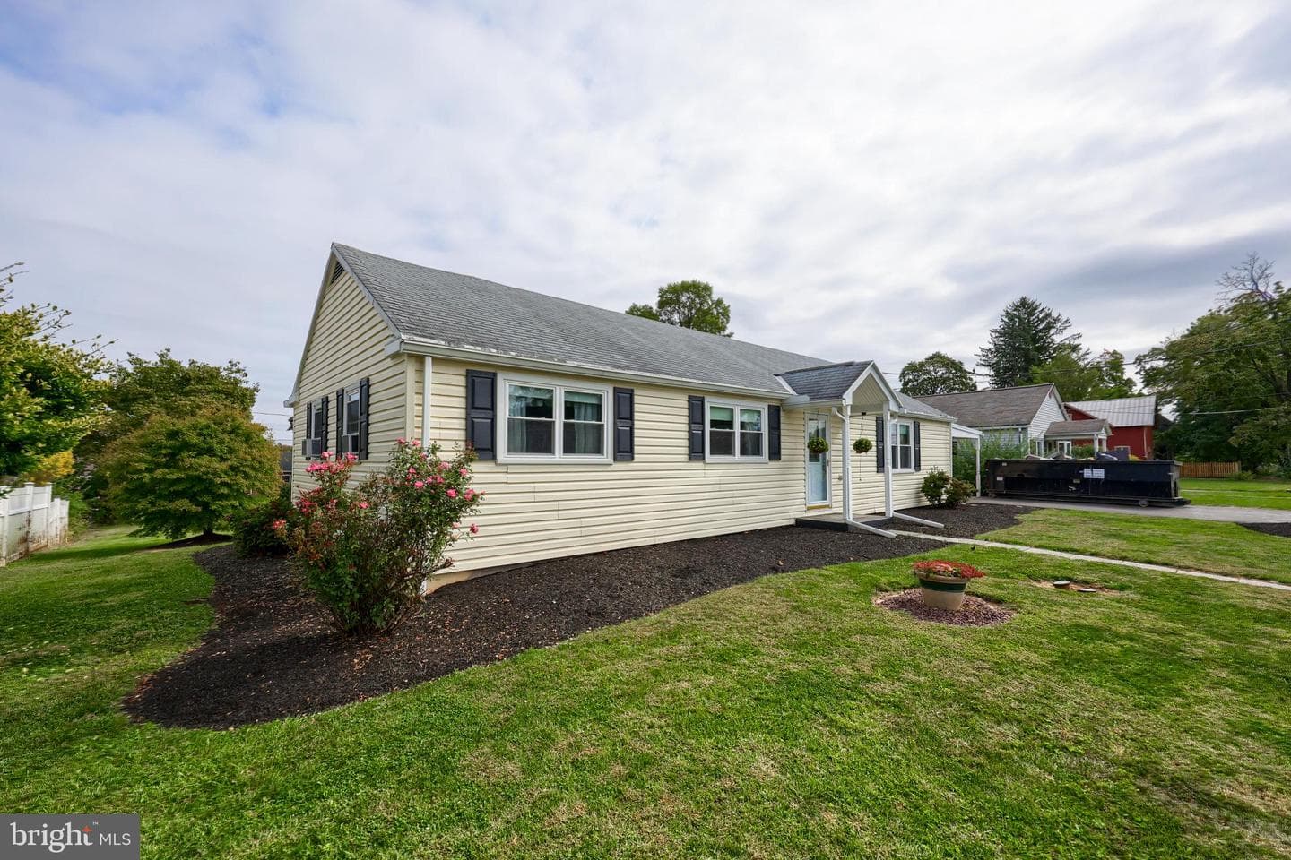 41 Grandview Avenue photo 6