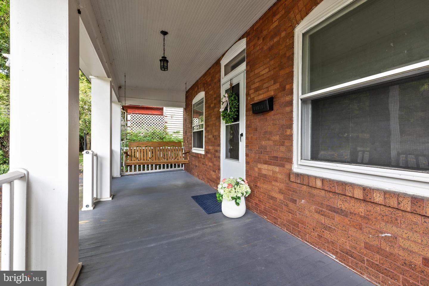 1046 Carsonia Avenue photo 2