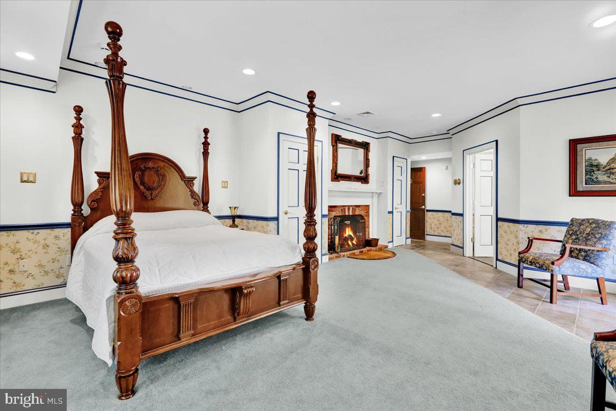 1391 Moselem Springs Road photo 11
