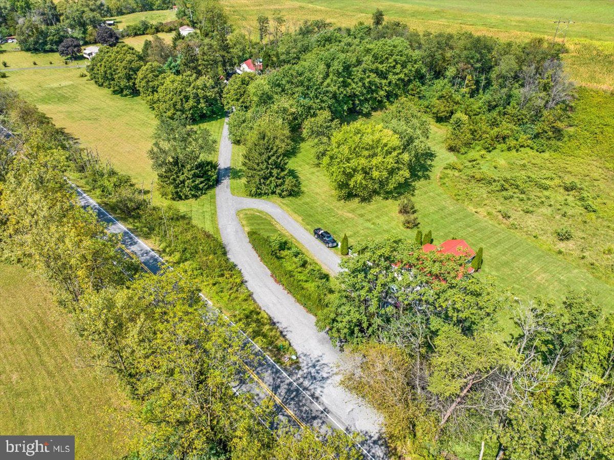 1391 Moselem Springs Road photo 84