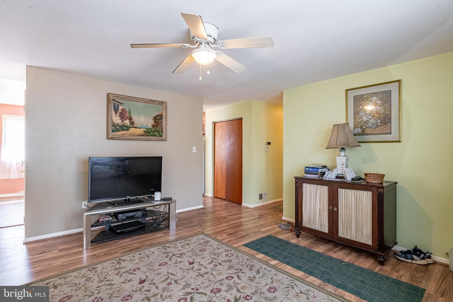 214 Gerry Street photo 11