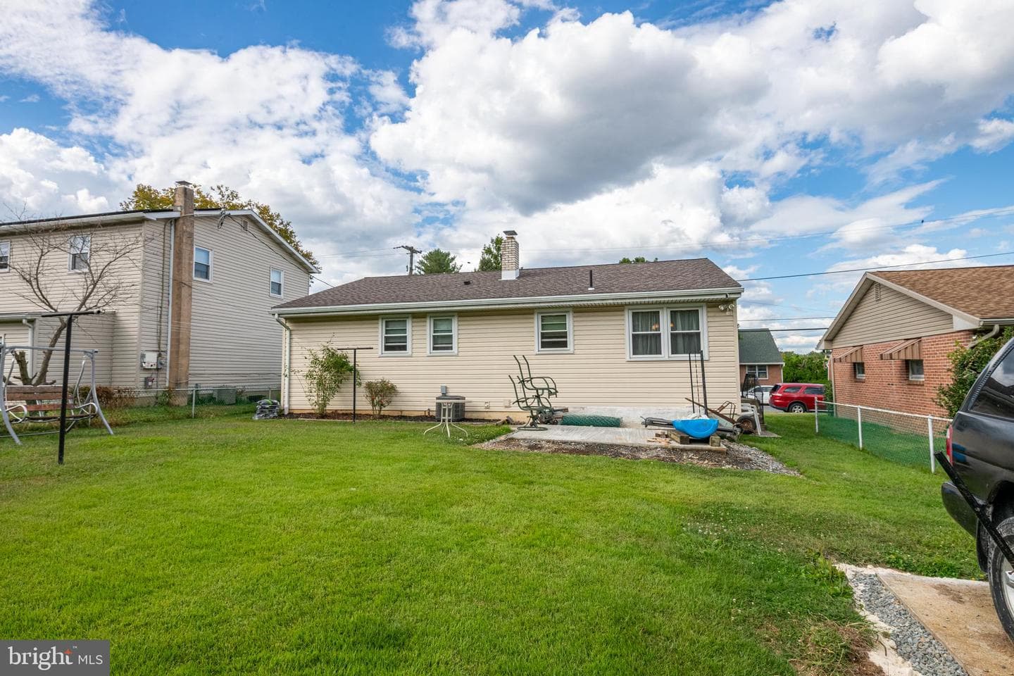 214 Gerry Street photo 6