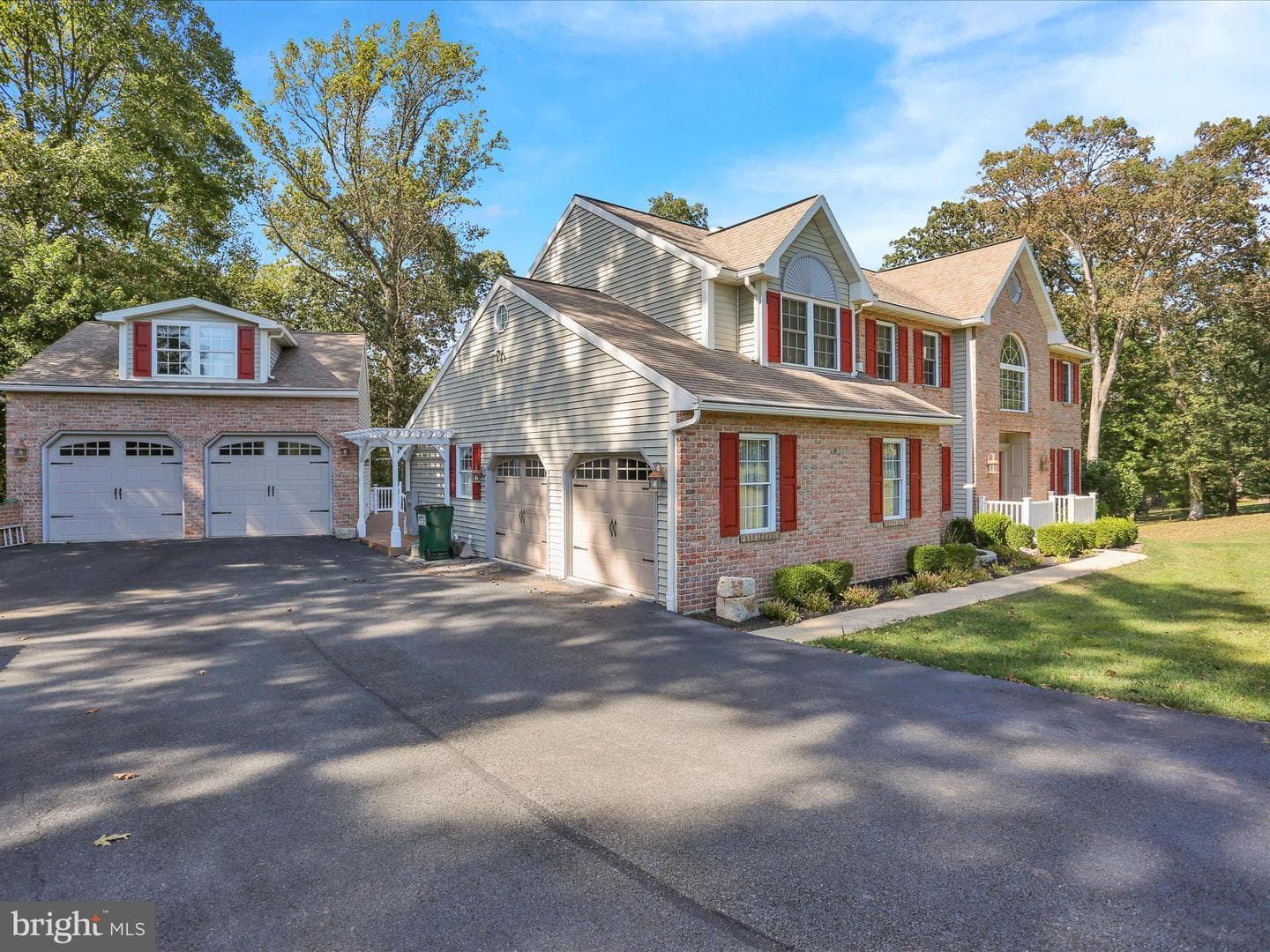 285 Colorado Drive photo 2