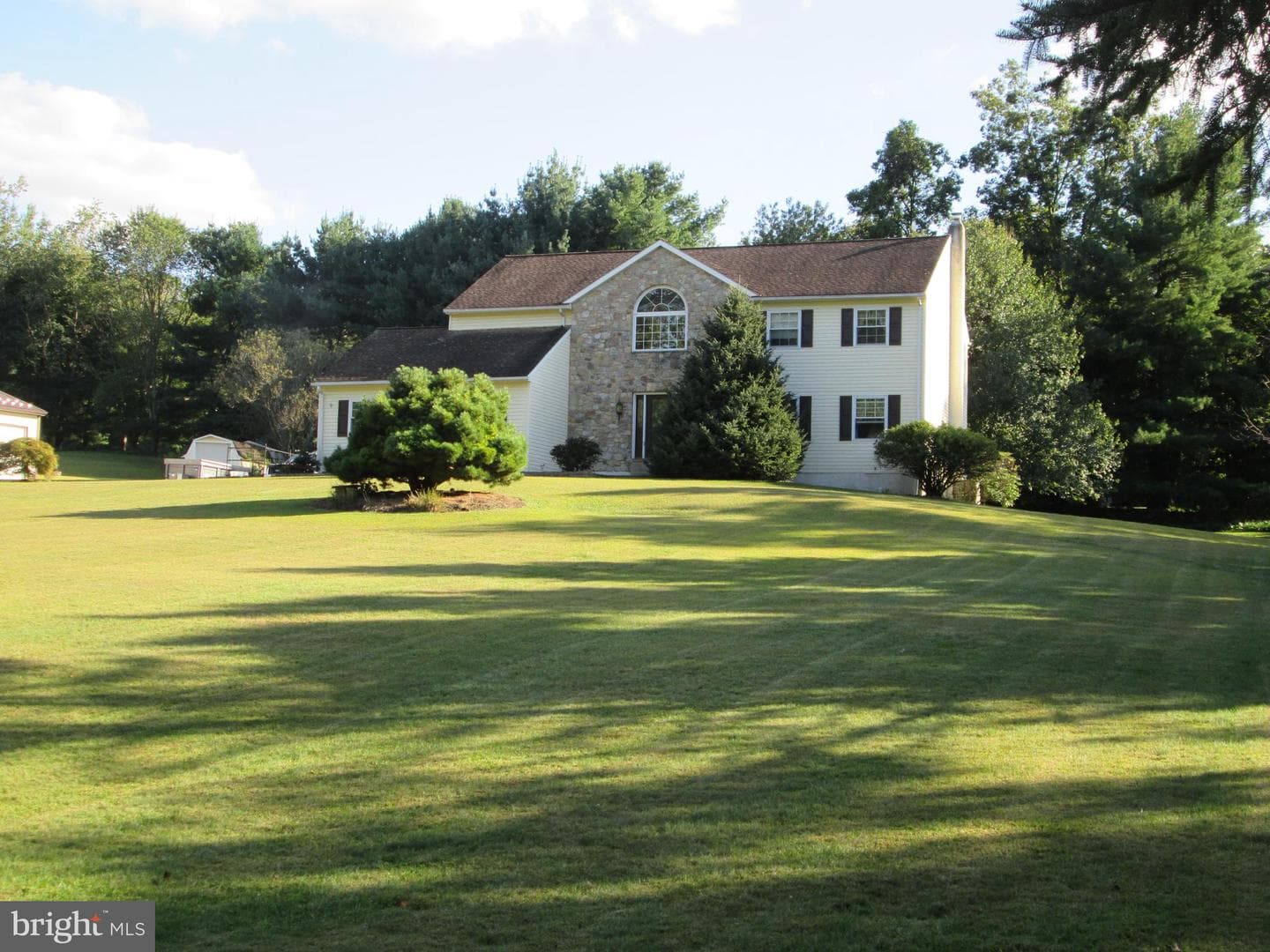 12 Lehland Drive photo 3
