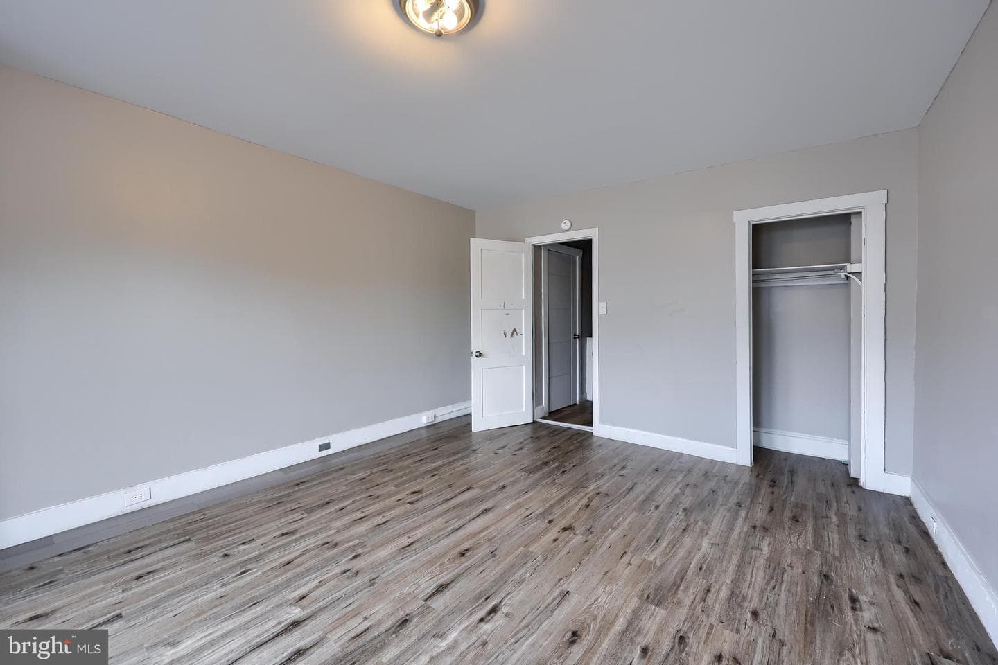 515 N Front Street photo 26