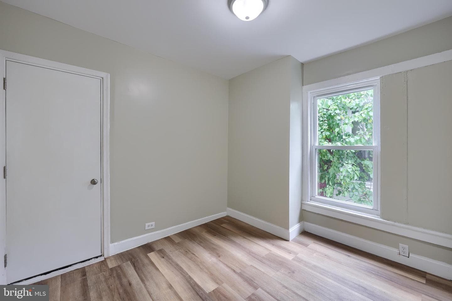 515 N Front Street photo 28
