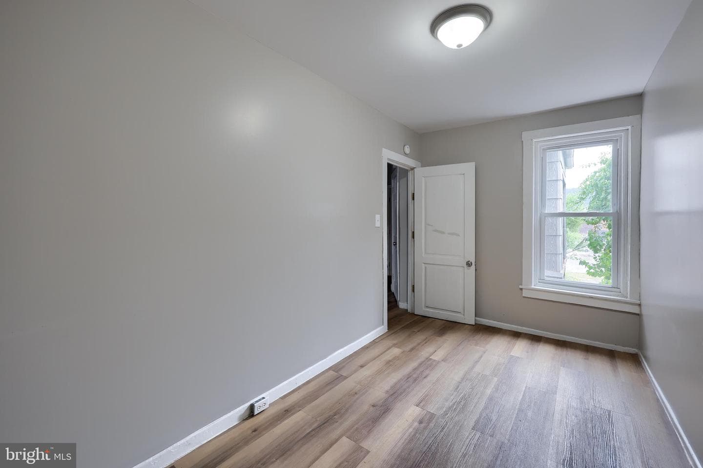 515 N Front Street photo 30