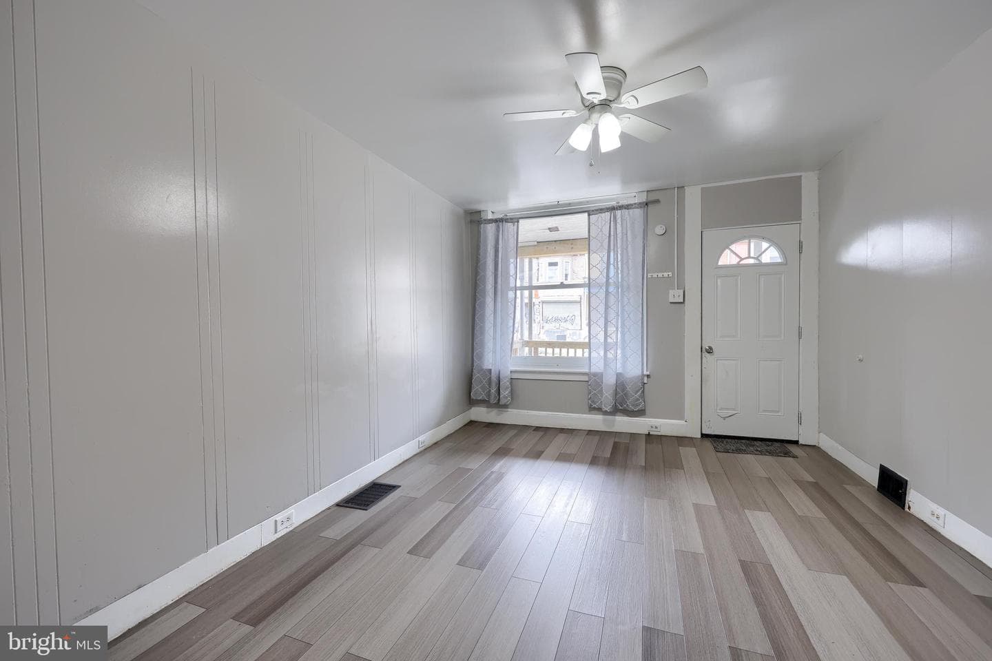 515 N Front Street photo 9