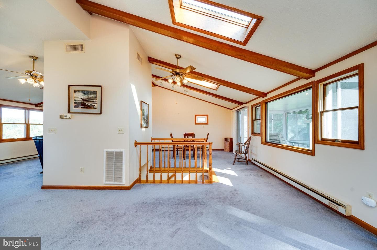 669 Fairmont Avenue photo 24