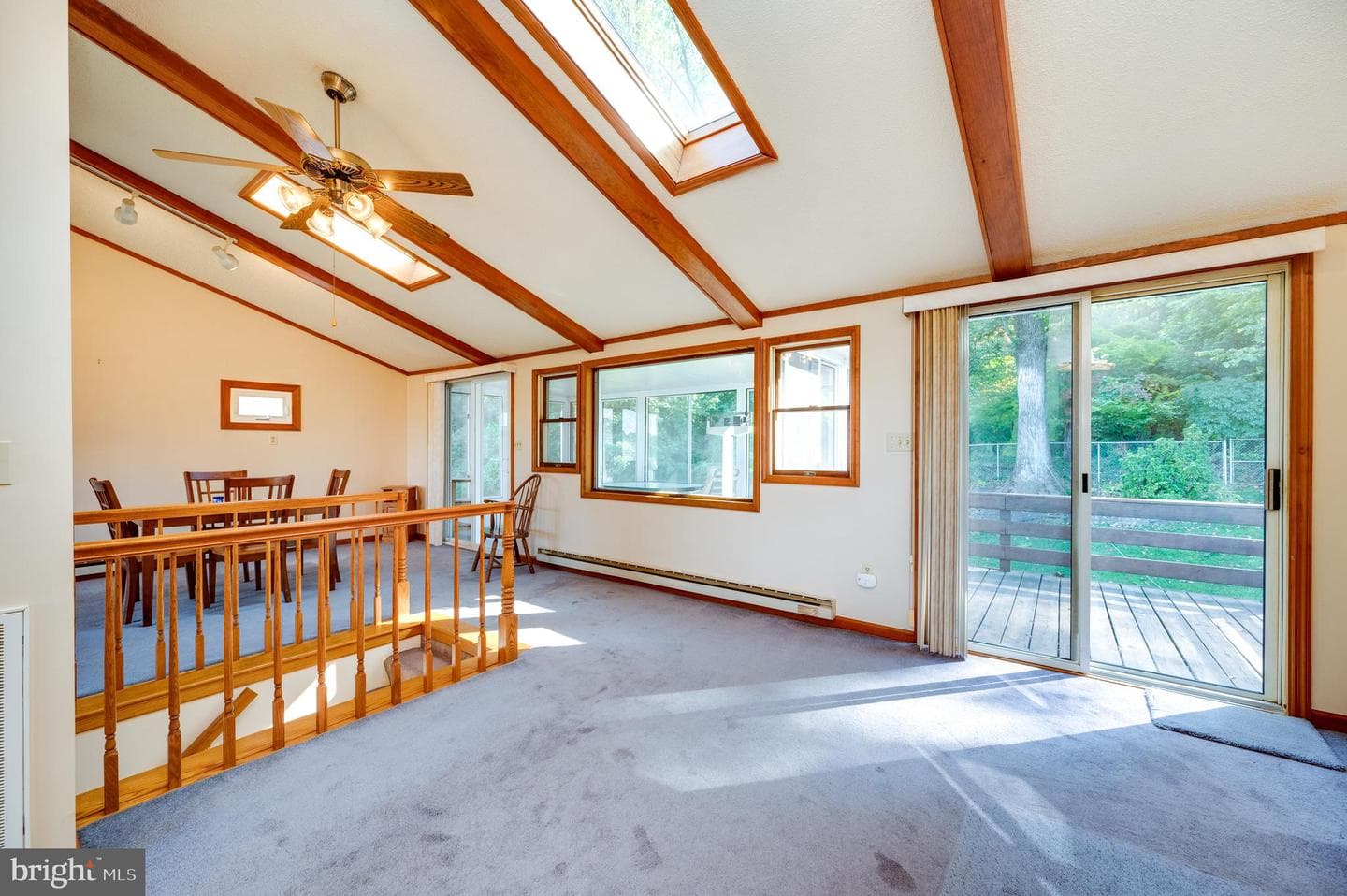 669 Fairmont Avenue photo 34