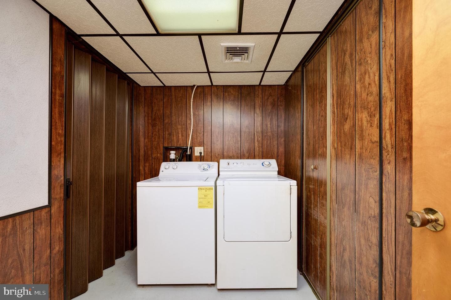 669 Fairmont Avenue photo 42