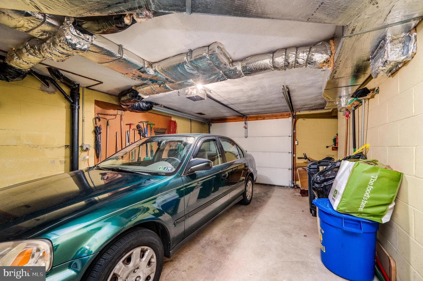 669 Fairmont Avenue photo 44