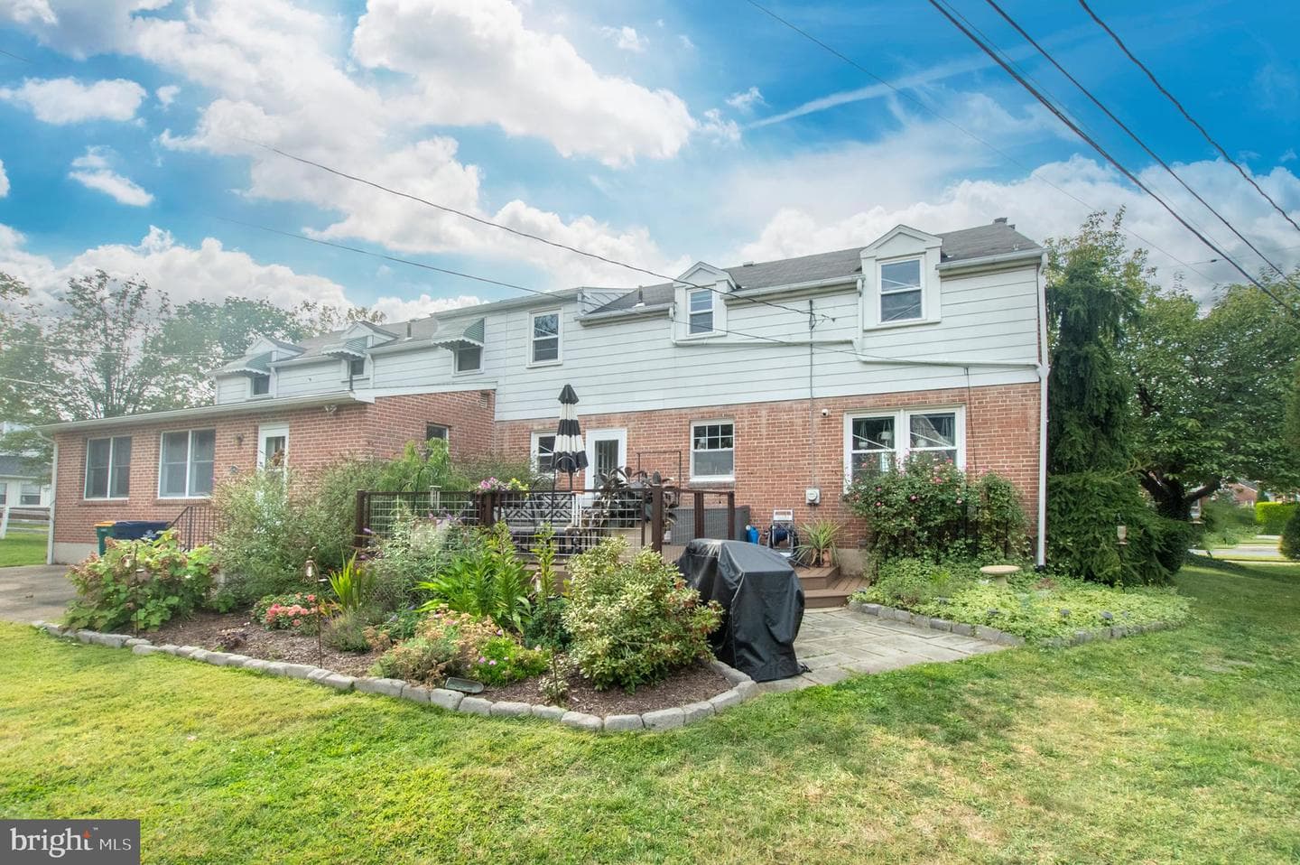 210 Princeton Avenue photo 27