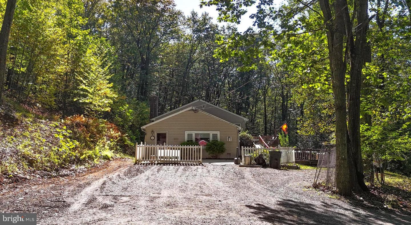 454 Landis Store Road photo 2