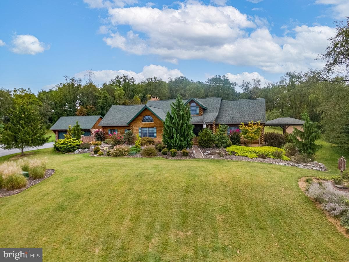 1113 Seifrit Lane