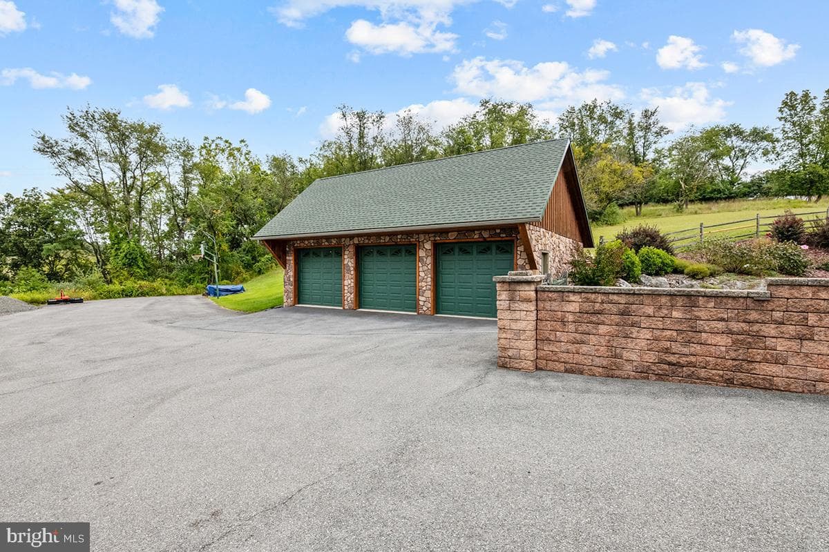 1113 Seifrit Lane photo 63