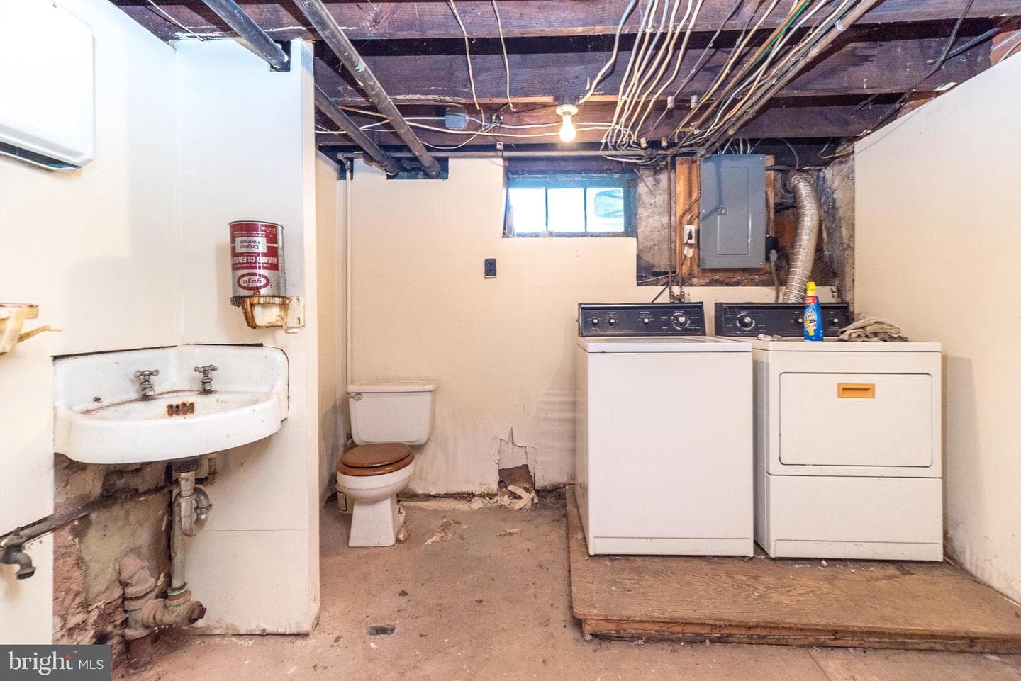 207 Spruce Street photo 23