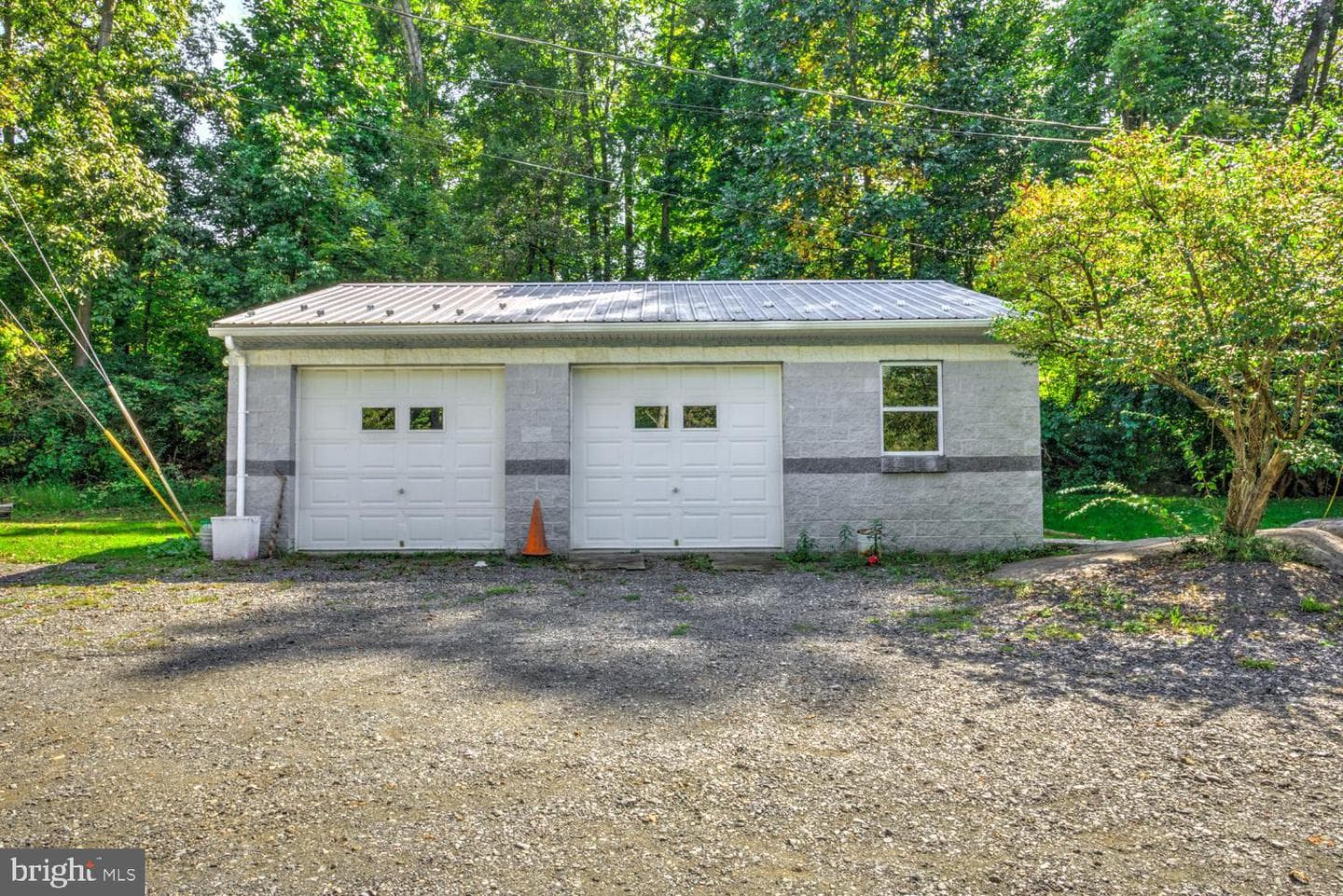 265 Witmer Road photo 10