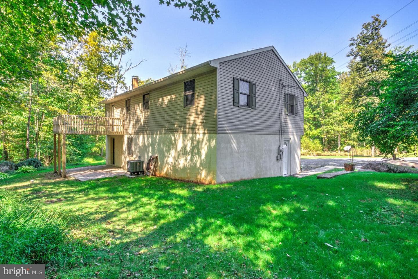 265 Witmer Road photo 15