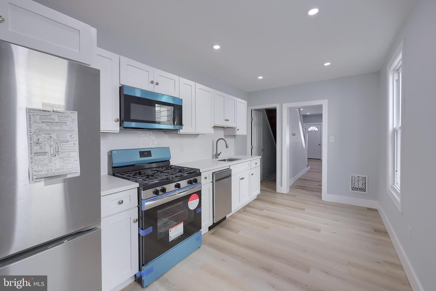 2155 Adams Street photo 6