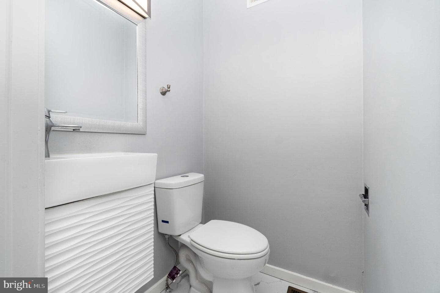 932 Franklin Street photo 15