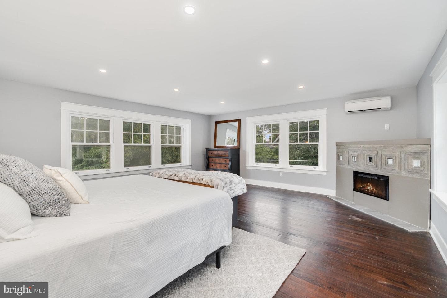 932 Franklin Street photo 18