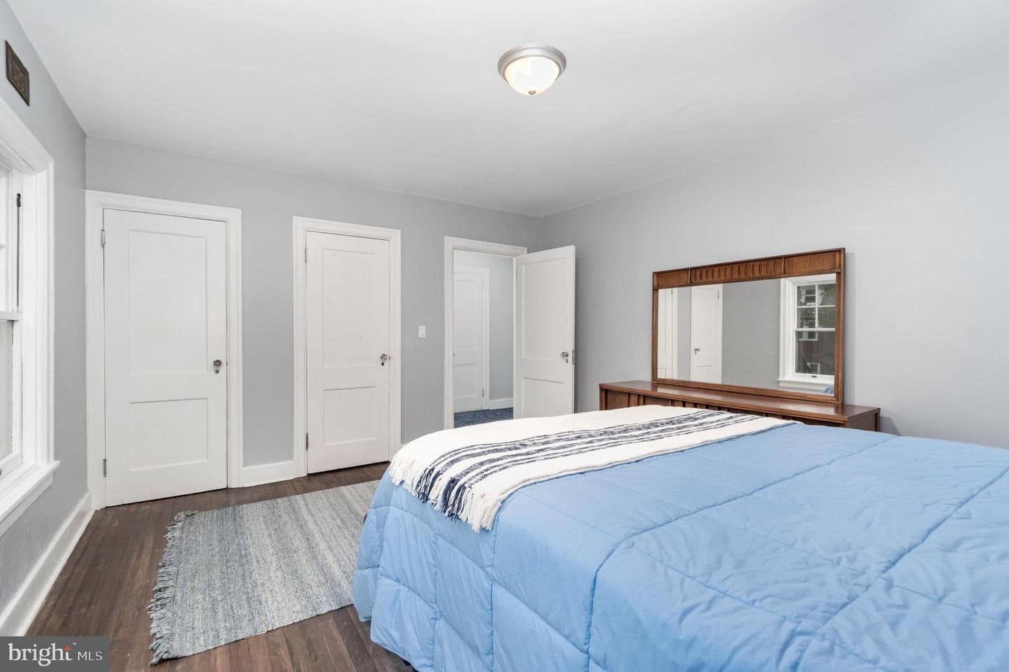 932 Franklin Street photo 22