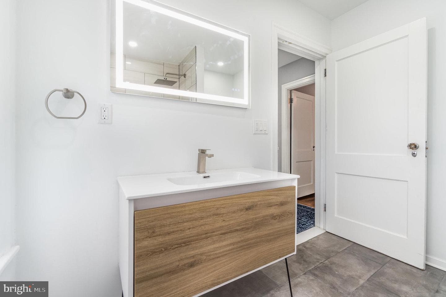 932 Franklin Street photo 26