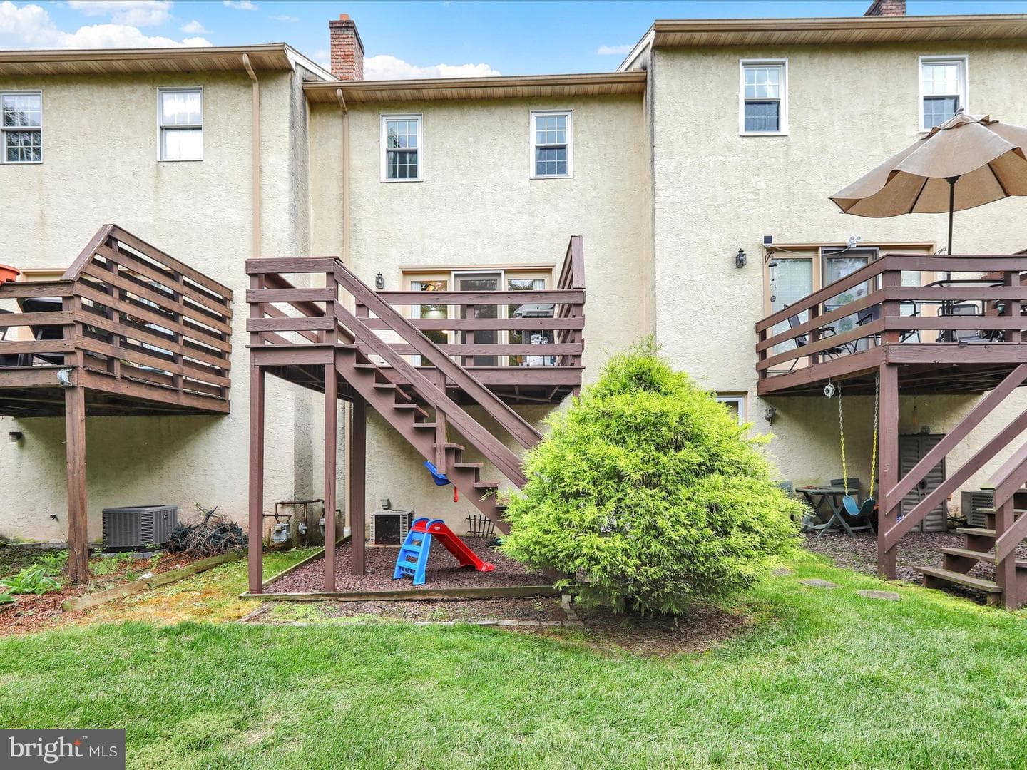 21 Warwick Court photo 24