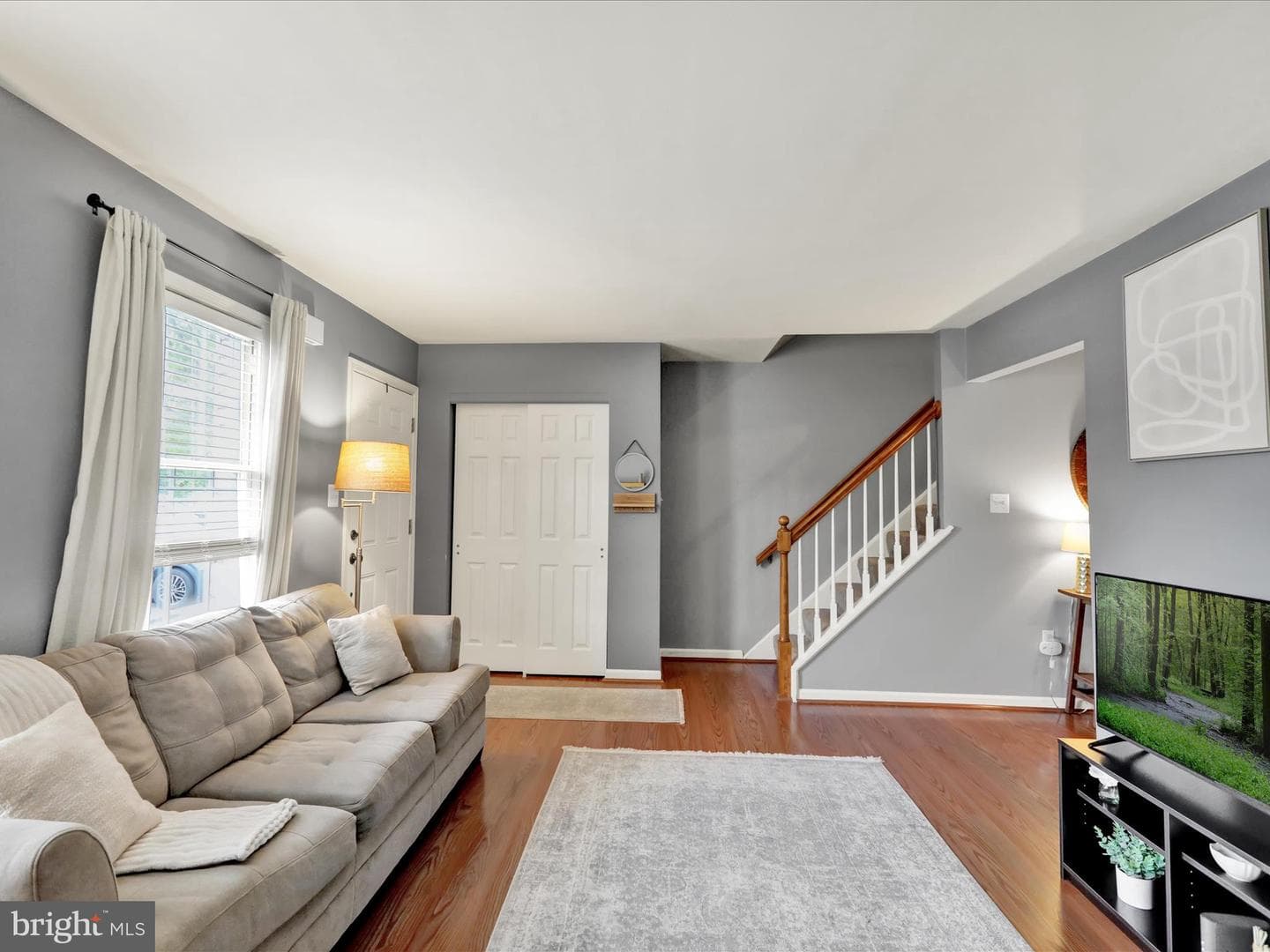 21 Warwick Court photo 5