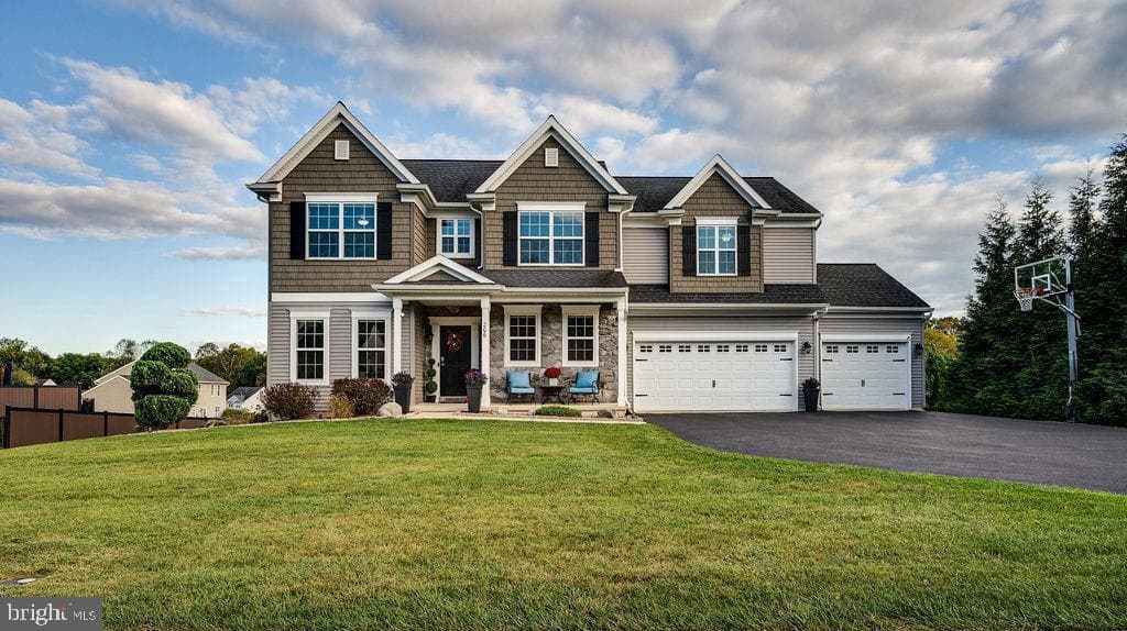 206 Woods Edge Drive photo 45