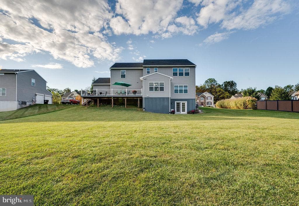 206 Woods Edge Drive photo 56