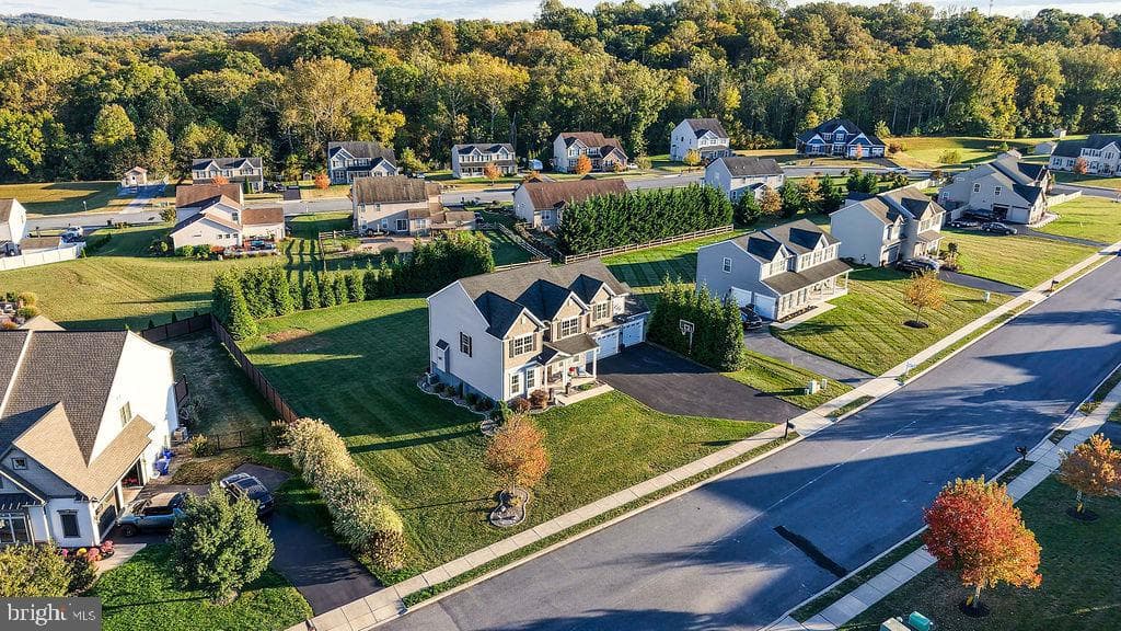 206 Woods Edge Drive photo 60