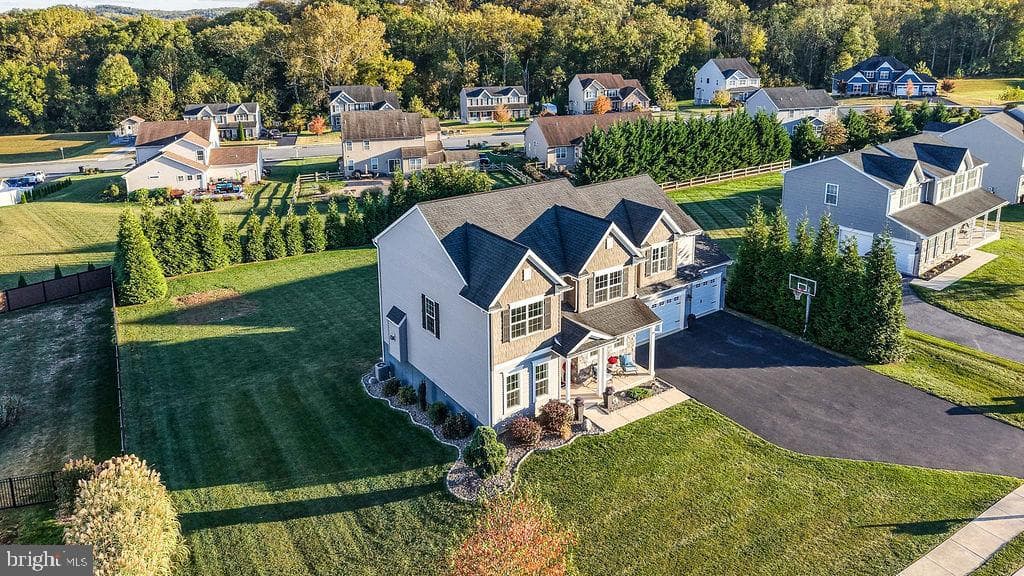 206 Woods Edge Drive photo 61