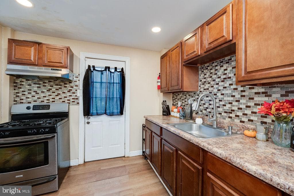 510 Laurel Street photo 12