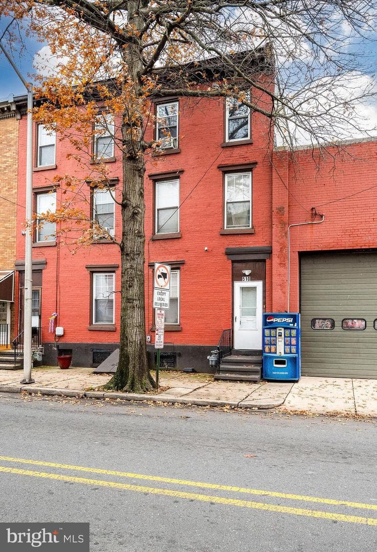 510 Laurel Street photo 2