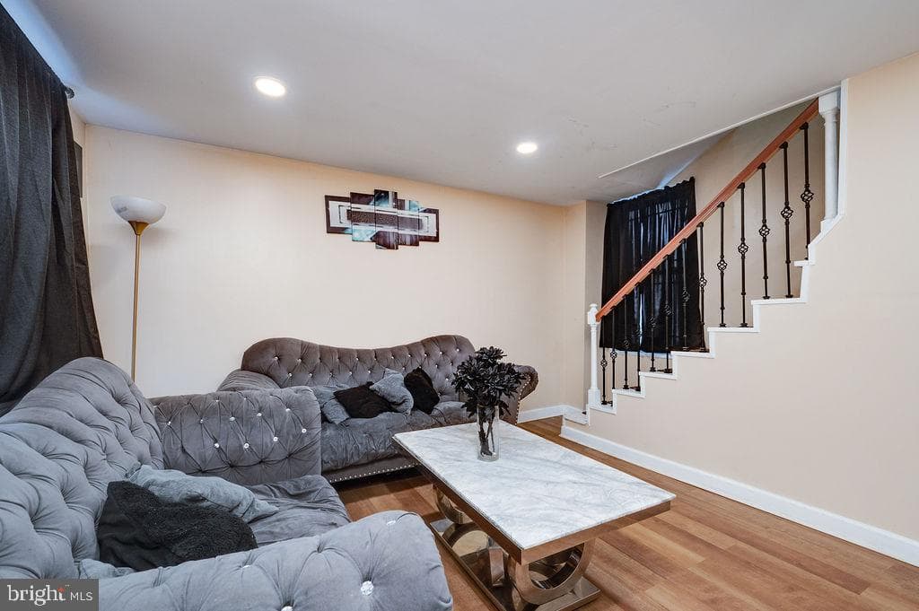 510 Laurel Street photo 7