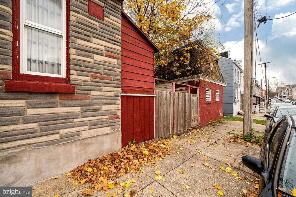 933 Cotton Street photo 54