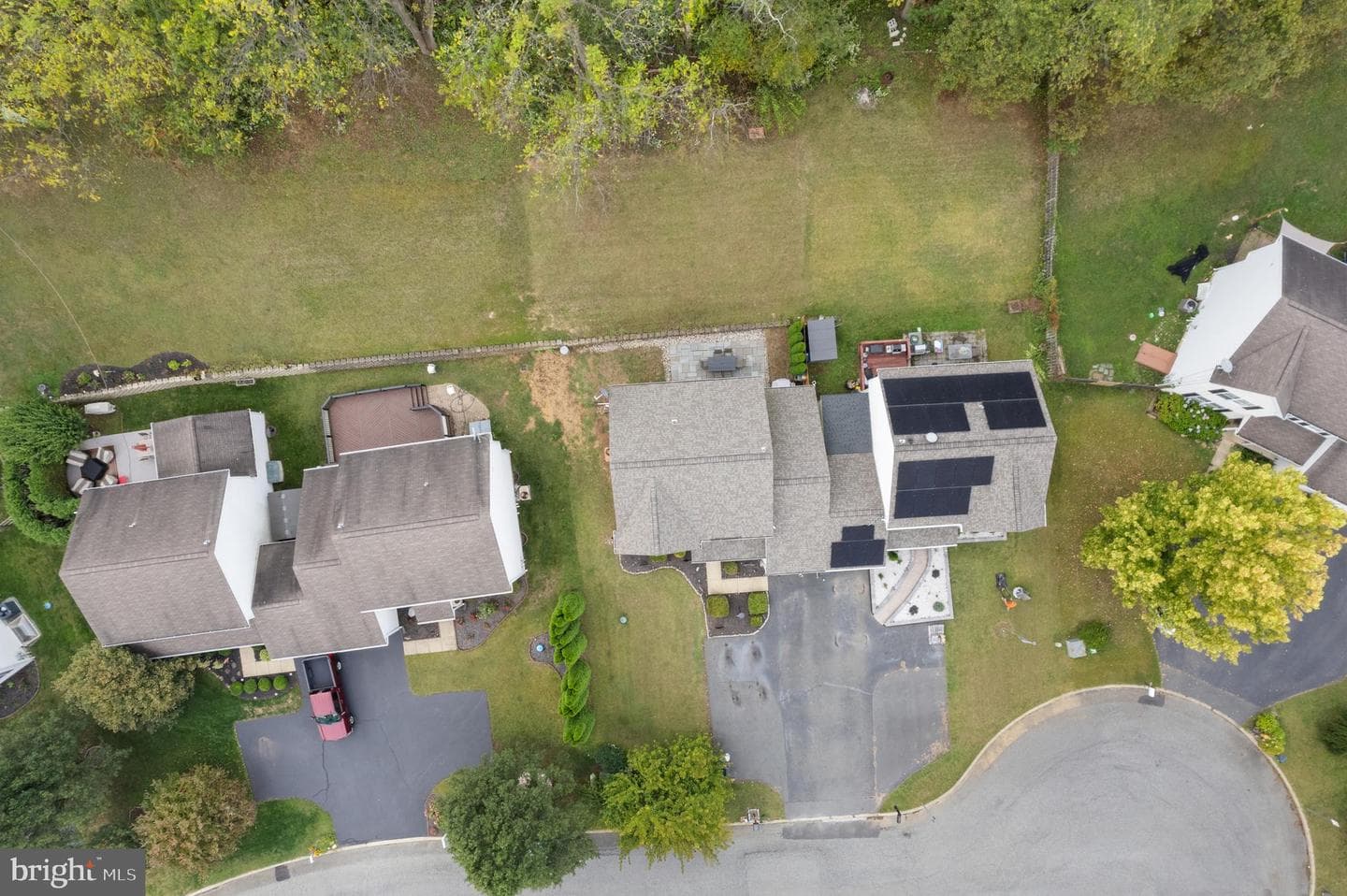 58 Villa Avenue photo 37