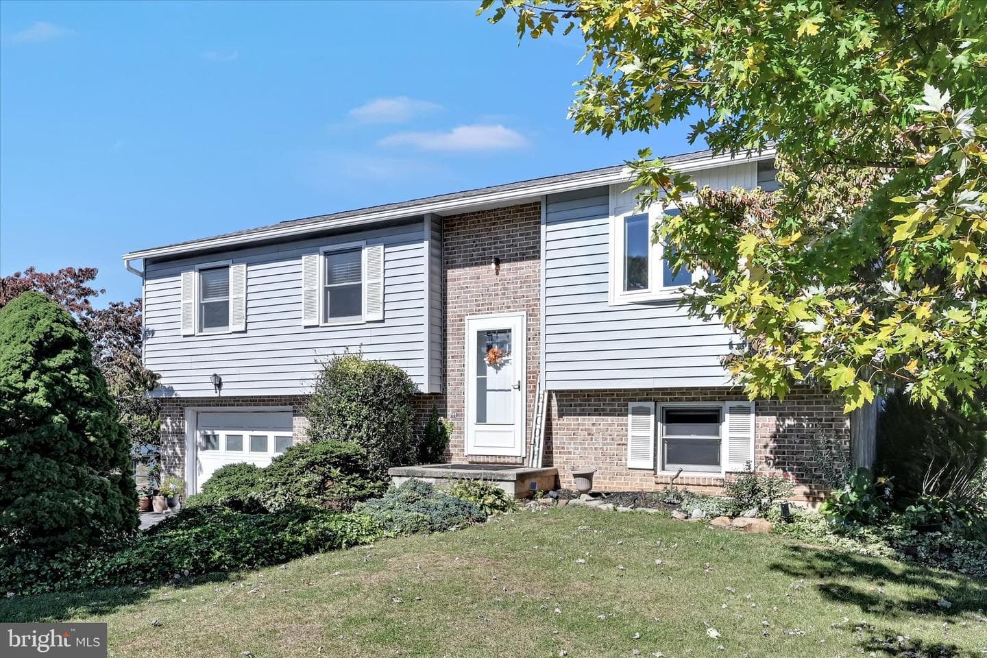 1105 Showers Lane photo 2